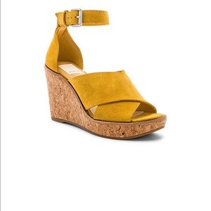 Dolce Vita Urbane Wedge size 8 Brand New!